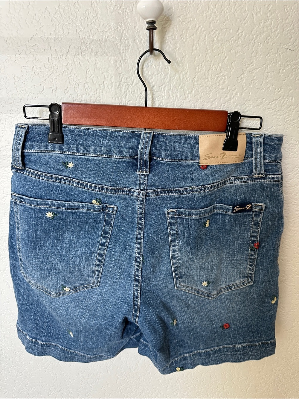 Seven7 Blue Denim Shorts with Multicolor Floral Embroidery - Picture 3 of 4